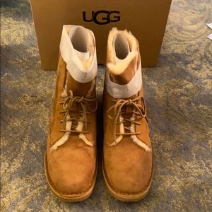 NWT UGG Quincy Suede Boots 7 & 8